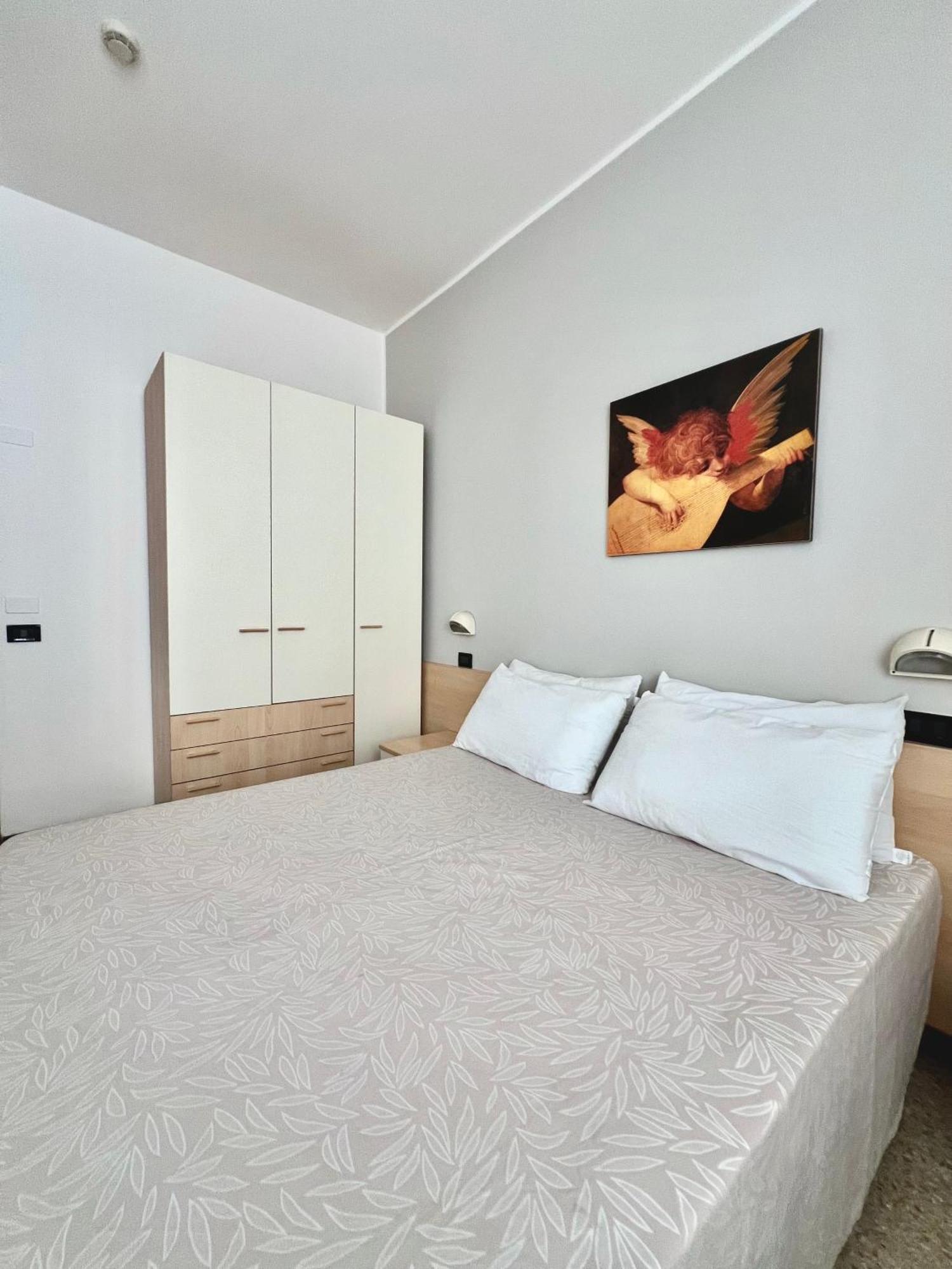 Hotel B&B Ardea Rimini Esterno foto