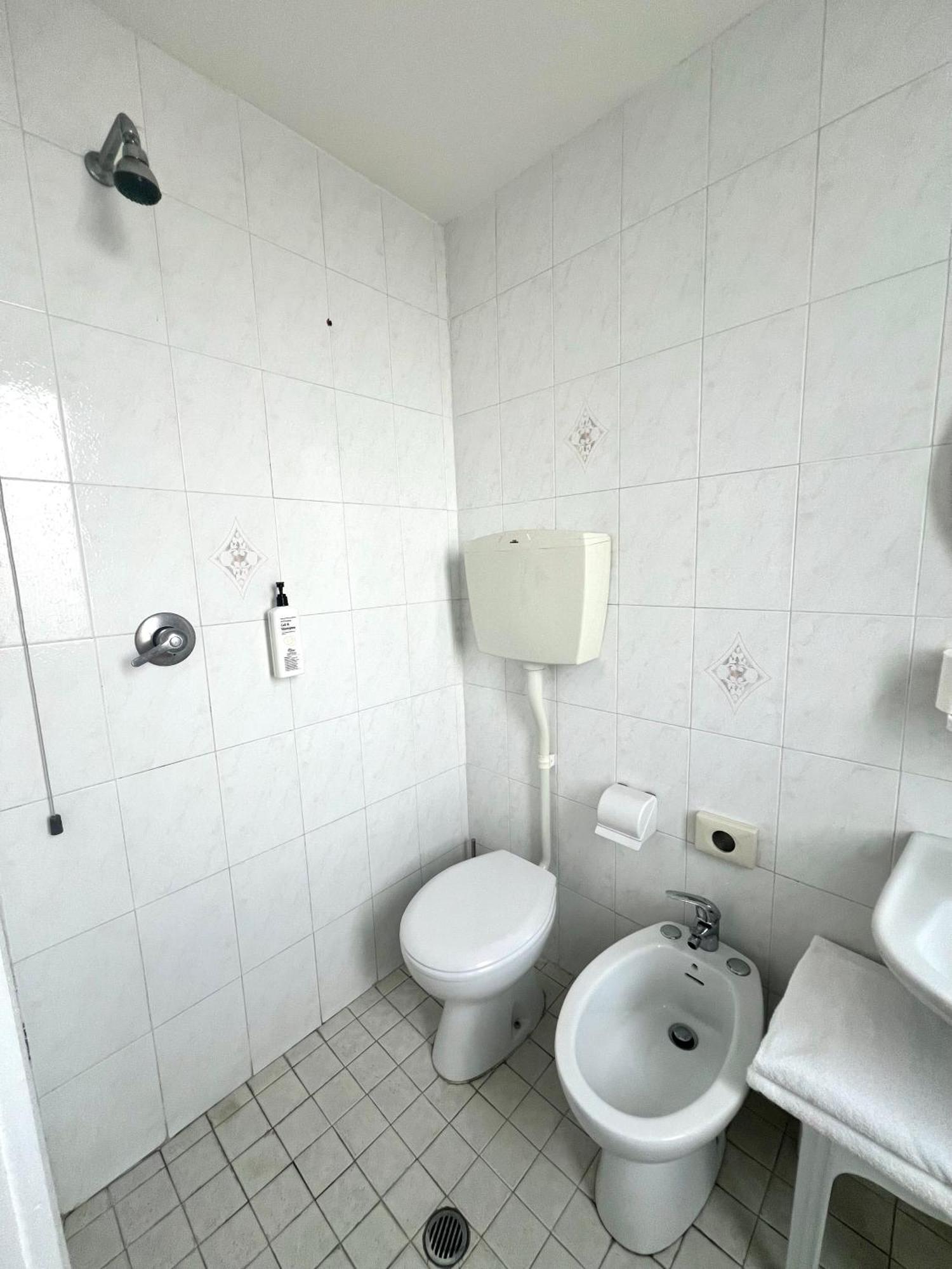 Hotel B&B Ardea Rimini Esterno foto