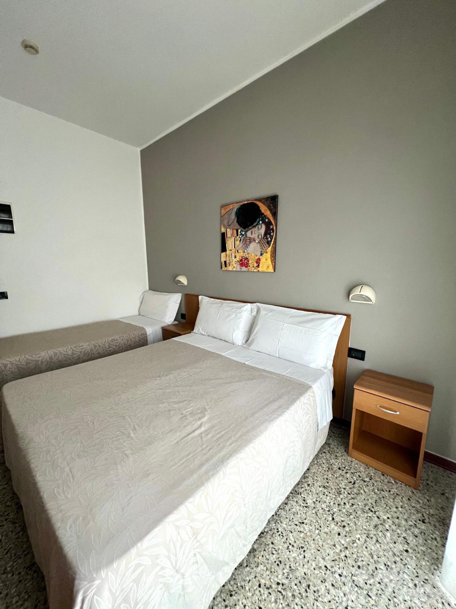 Hotel B&B Ardea Rimini Esterno foto